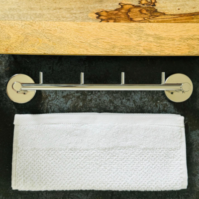 FLERE BADEKROGE I RUSTFRIT STÅL – NÅR ELEGANCE MØDER FUNKTIONALITET